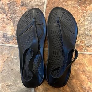 Black Flip Flop Sandals